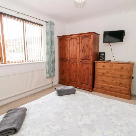 5 Westwood Road Scarborough